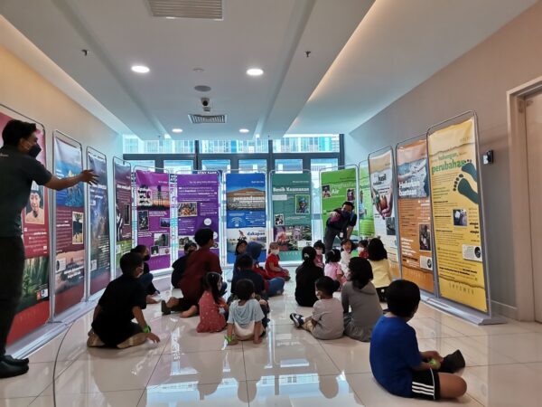 SGM Selangor Holds Seeds of Hope Exhibition at Specialist Hospital