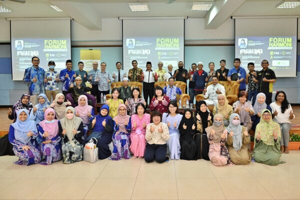 SGM受邀在清真寺进行跨宗教对谈