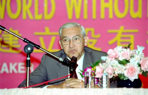 SGM 1st Public Lecture by Datuk Dr. Ronald S. Mc Coy "A World without Nuclear Weapons"