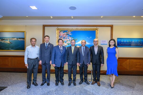 Minister of Chinese Embassy to Malaysia Visits MDPH