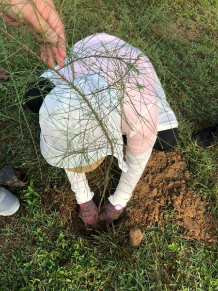 SGM Pahang Participates In "Clean Up Lovely Beach" Event