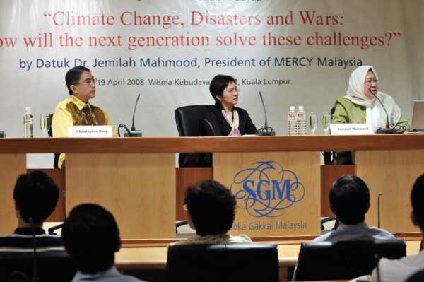 Lecture on Challenges Facing Humanity by President of MERCY