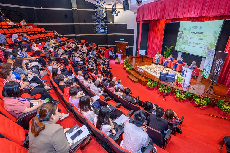 UM Press and SGM Launch Kerakyatan Planet