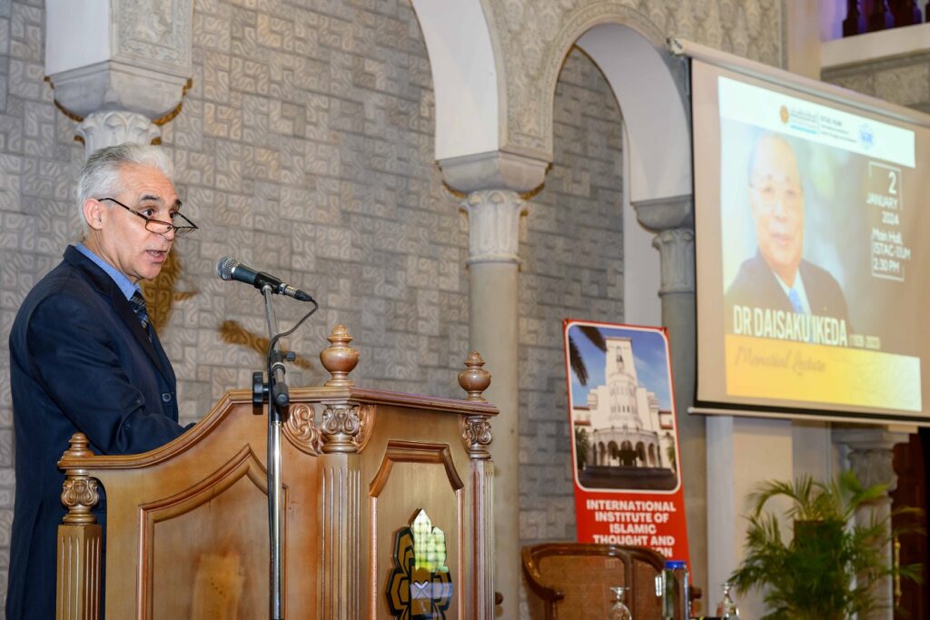 Prof. Dr Abdelaziz Berghout, the dean of ISTAC-IIUM